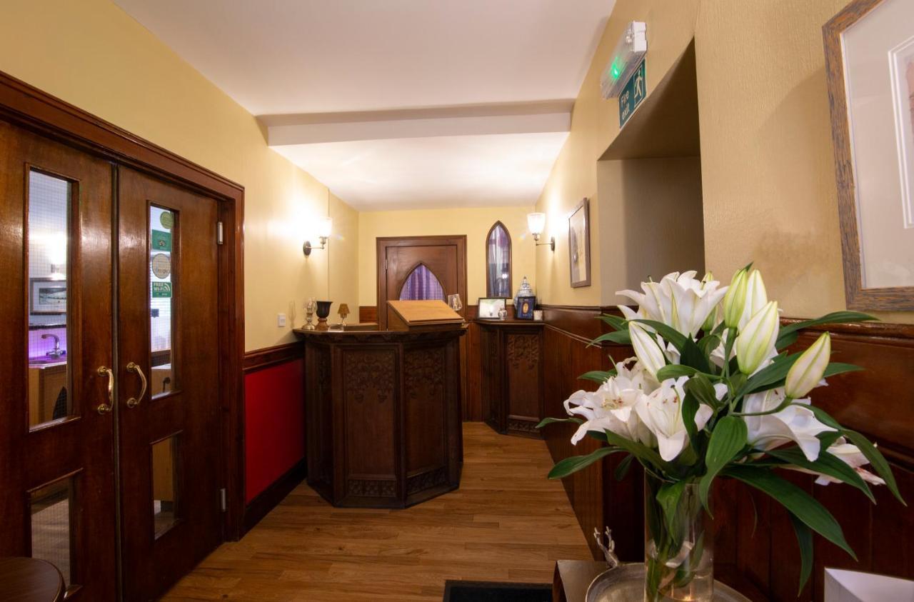 Bed and Breakfast The Auld Kirk Ballater Esterno foto